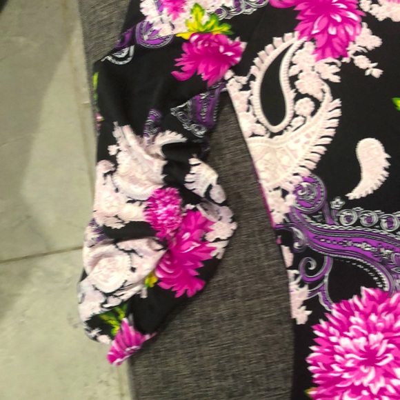 Beautiful multi colored dress - Picture 4 of 10